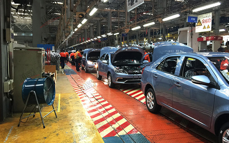 電動(dòng)汽車(chē)生產(chǎn)線(xiàn)--浙江永達(dá)輸送設(shè)備有限公司